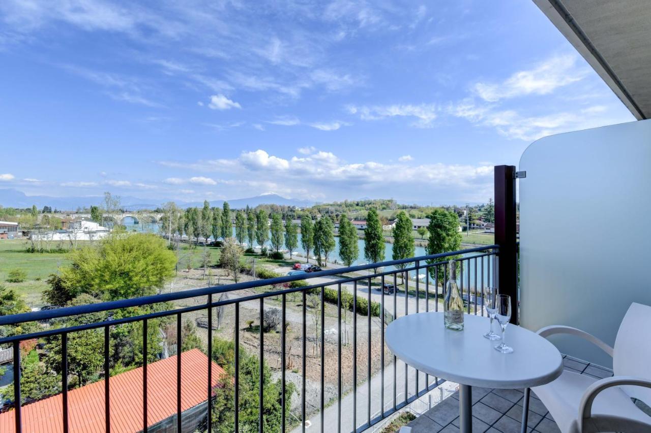 Hotel Rivus Peschiera del Garda Exterior photo