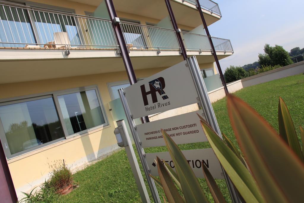 Hotel Rivus Peschiera del Garda Exterior photo